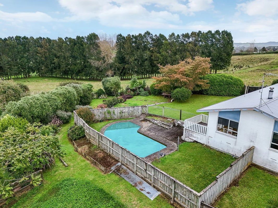 105 Fletcher Road, Ngahinapouri, Hamilton - Carousel 29