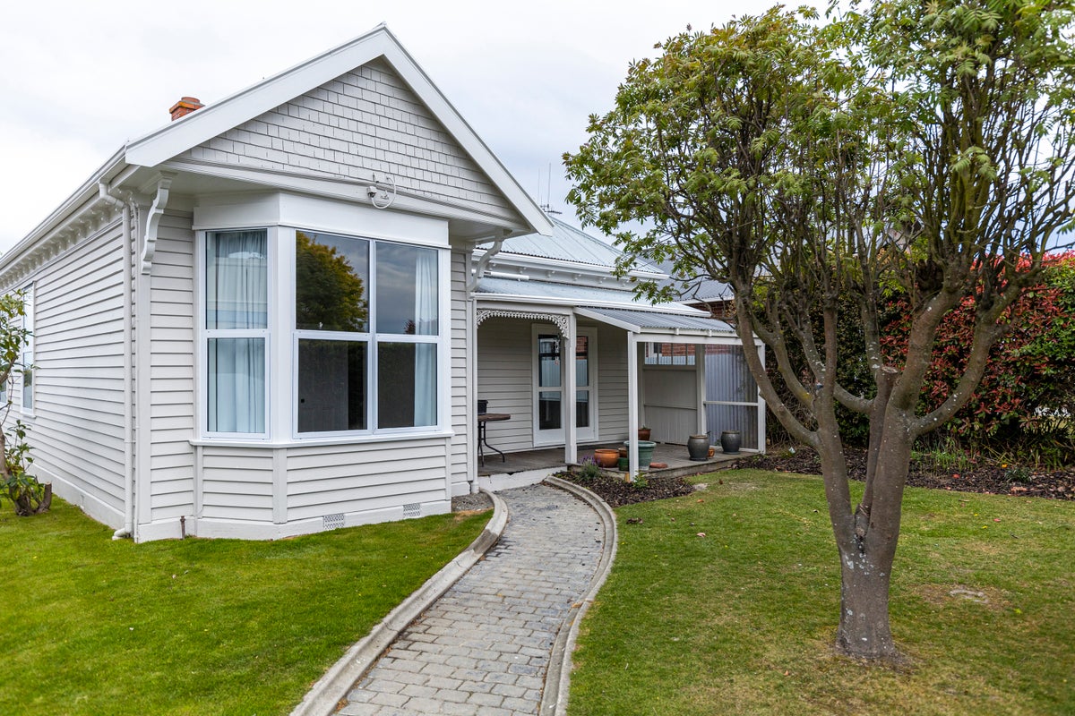17 James Street, Kensington, Timaru - Carousel 1