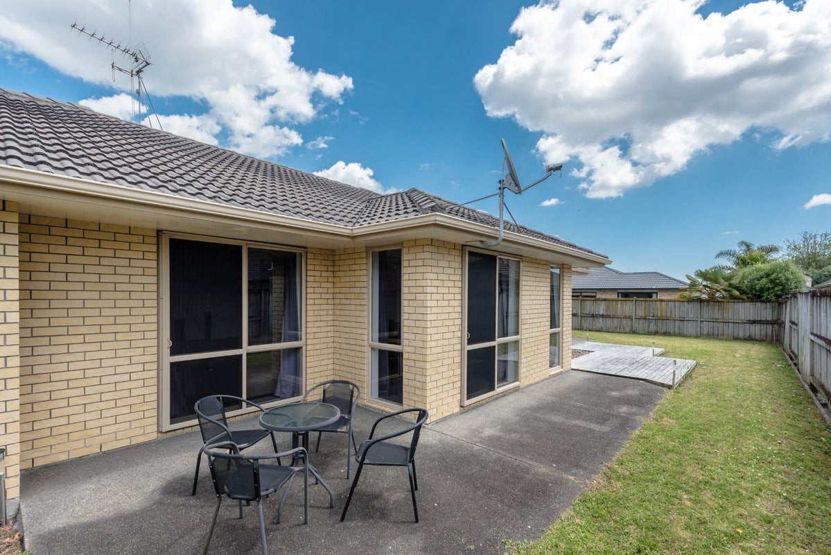 7 Salisbury Place, Hamilton East, Hamilton - Carousel 16
