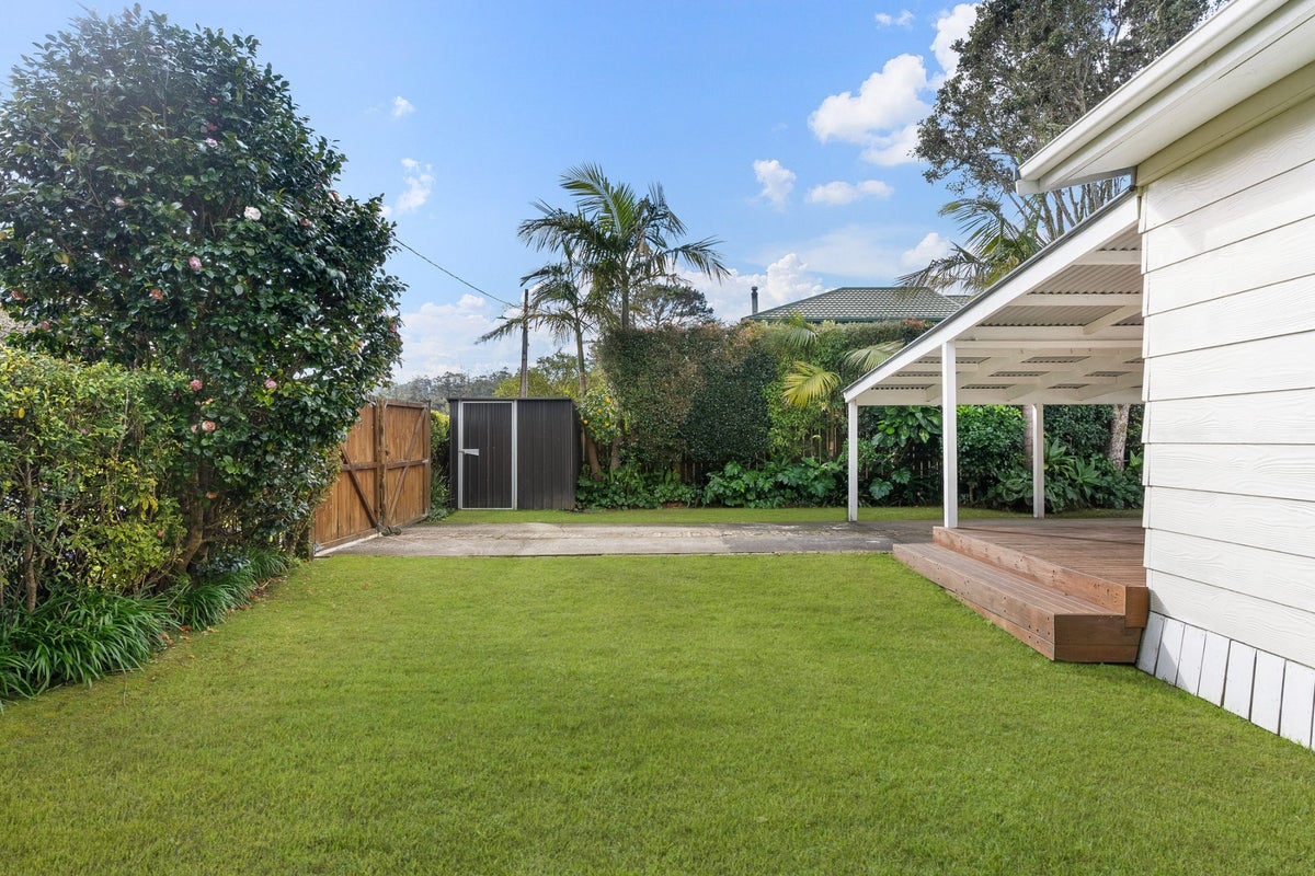 17A Knox Road, Swanson, Waitakere City, Auckland - Carousel 2