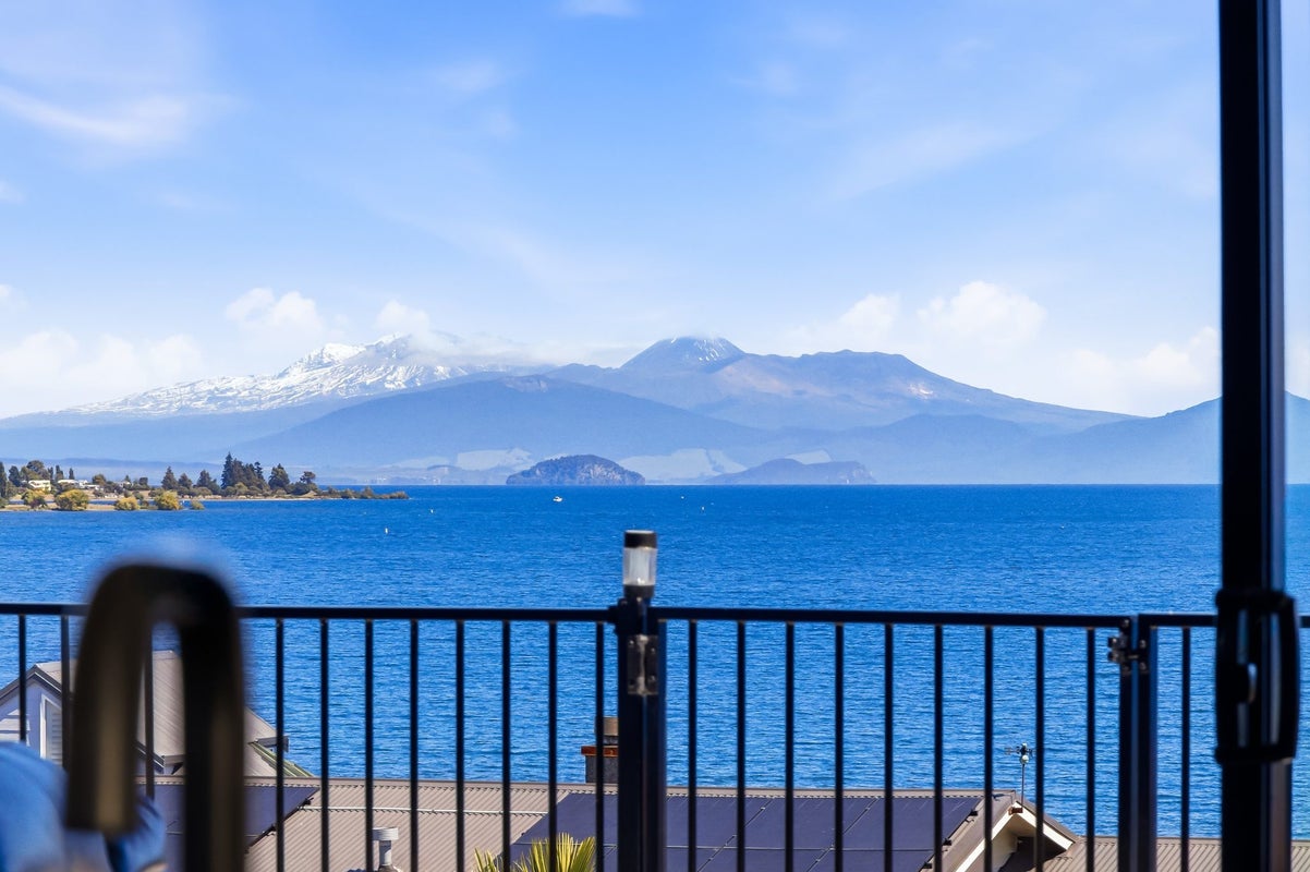184A Lake Terrace, Hilltop, Taupo, Waikato - Carousel 1