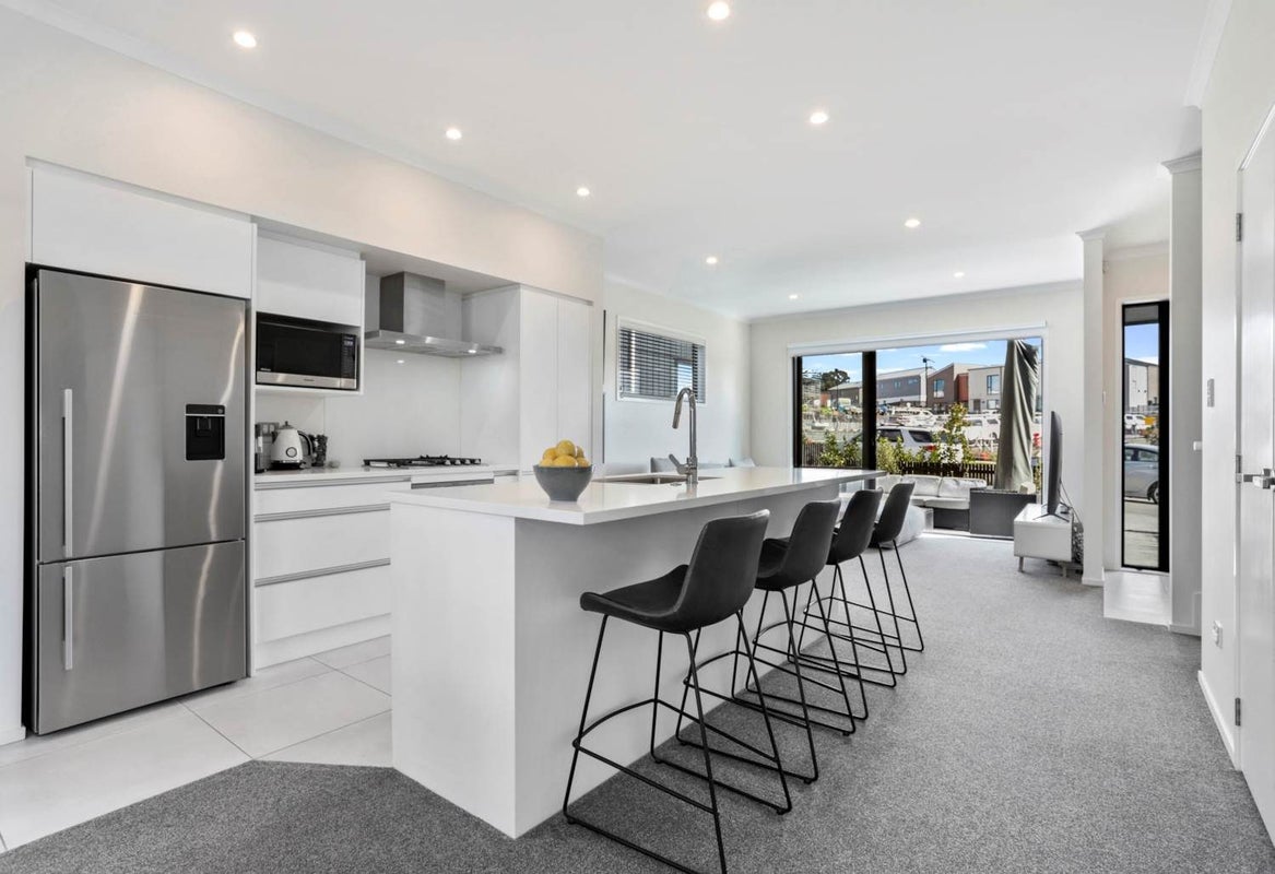 22 Nugget Avenue, Hobsonville, Auckland - Carousel 2