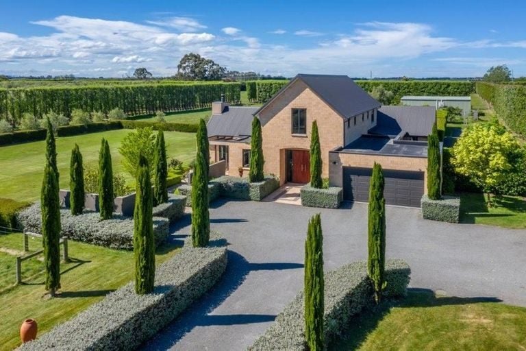 9/487 Weedons Road, Christchurch - Carousel 2