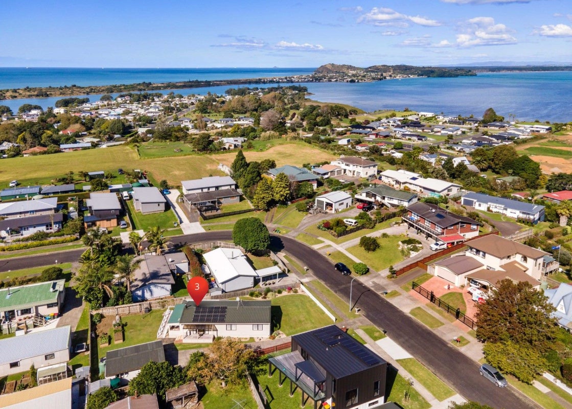 3 Adela Stewart Drive, Athenree, Katikati - Carousel 2