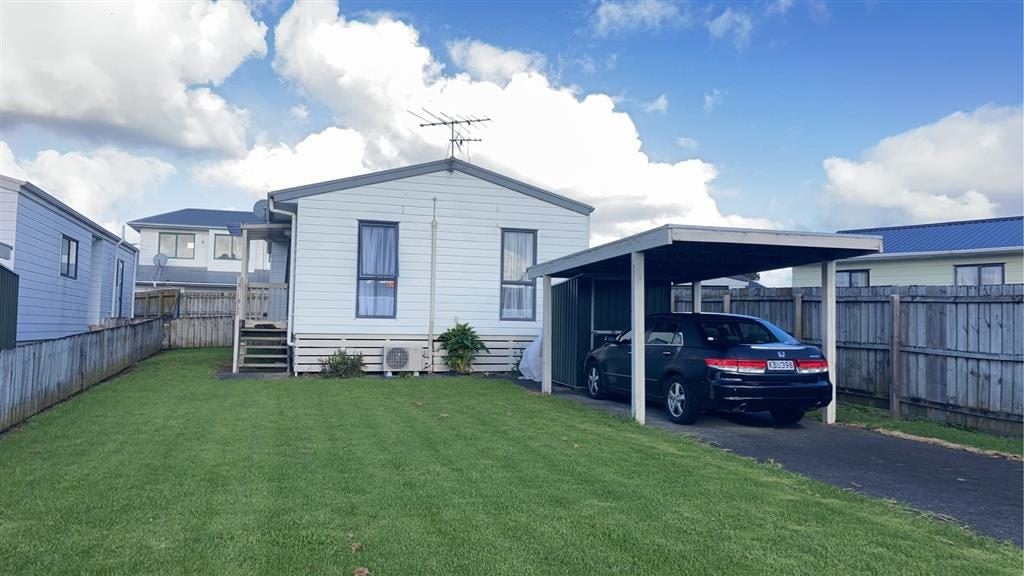 21A Oratu Place, Manurewa, Auckland - Carousel 1