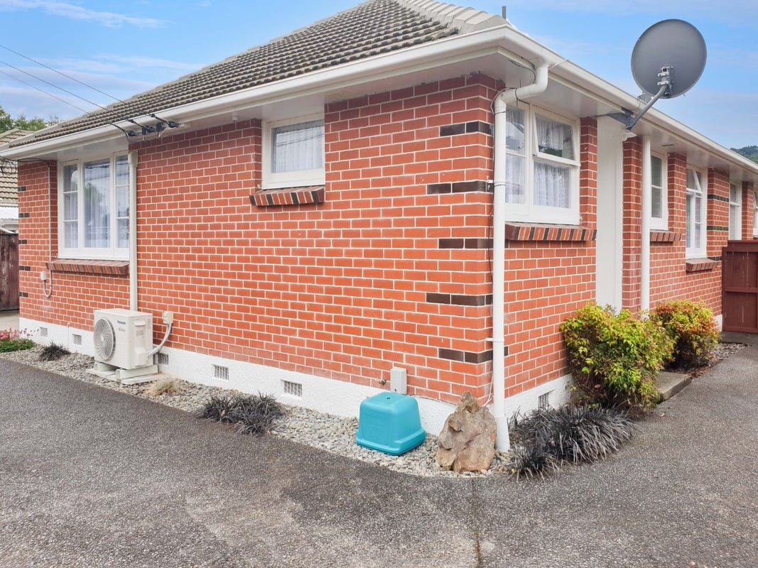 1/1113 Fergusson Drive, Clouston Park, Upper Hutt - Carousel 12