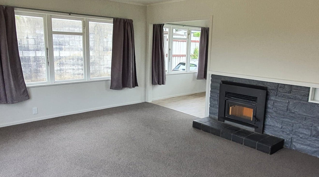 15 Upland Road, Western Heights, Rotorua - Carousel 2