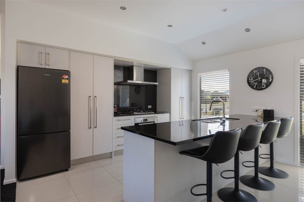 120 Victory Drive, Wharewaka, Taupo - Carousel 2