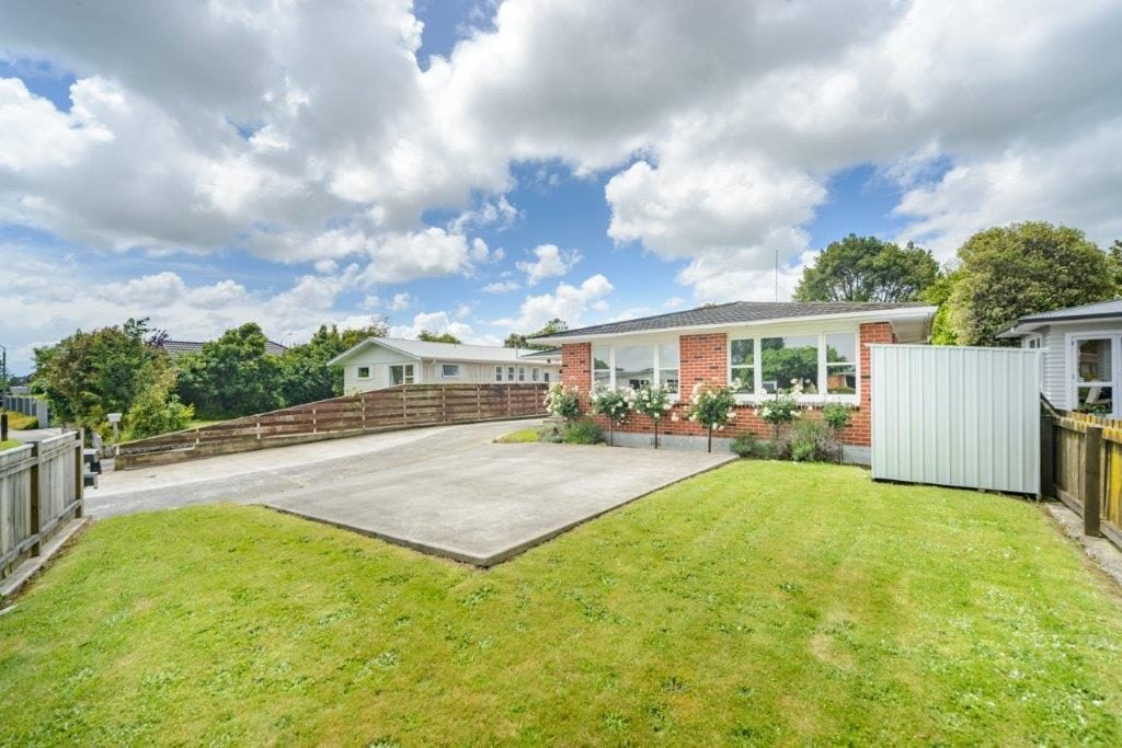 62 Newcastle Street, Hokowhitu, Palmerston North - Carousel 15