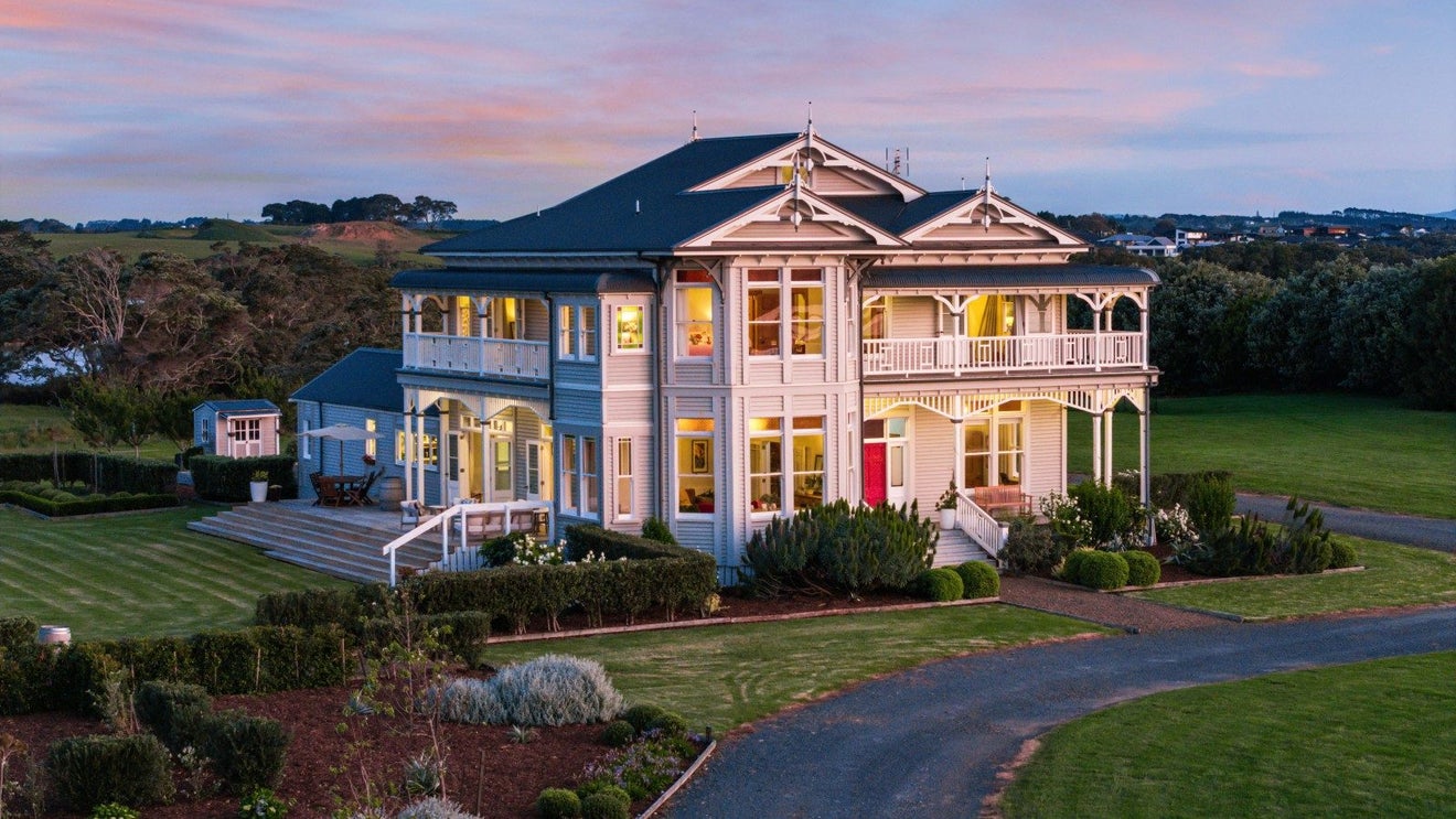 111 Wharf ROAD, Waiau Beach, Pukekohe - Carousel 1