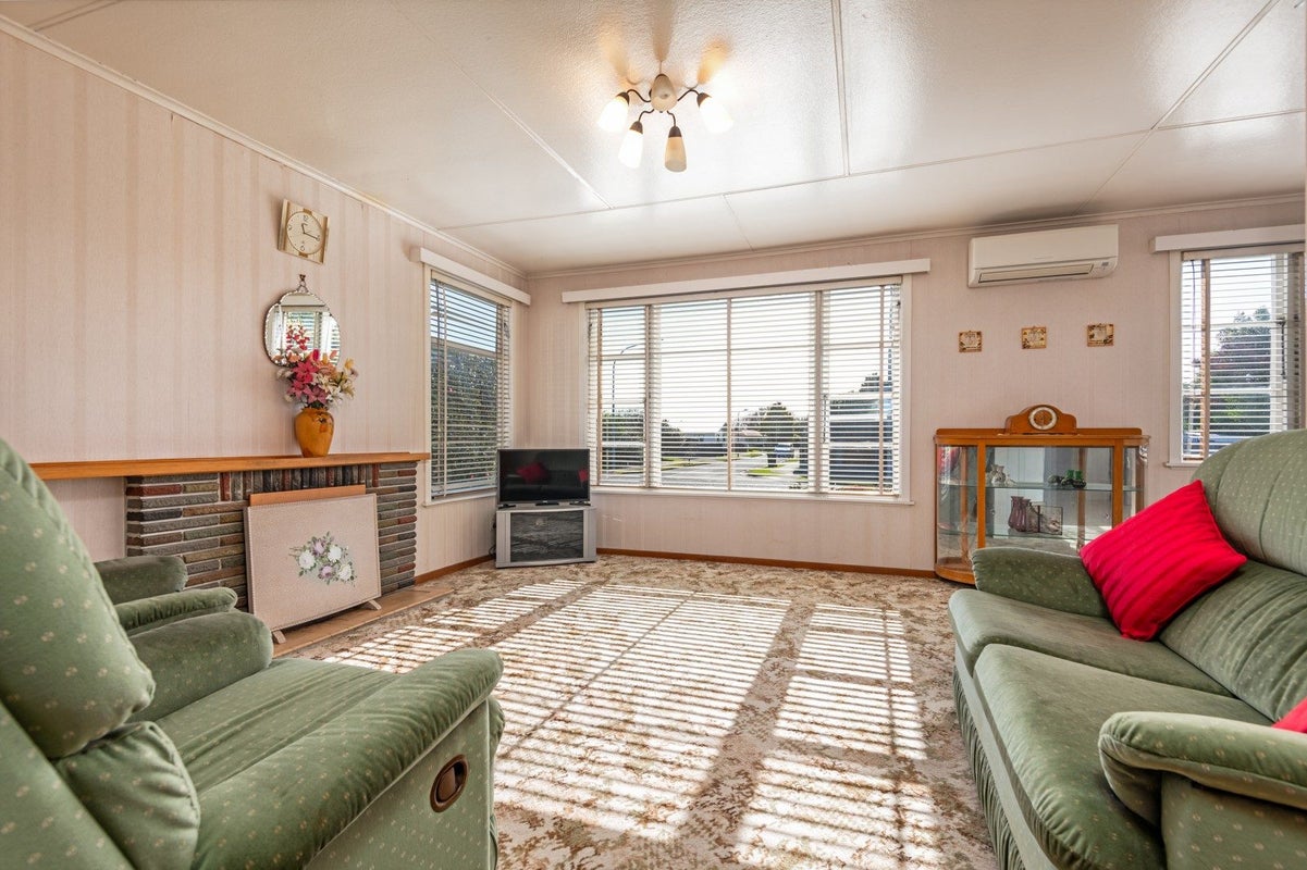 159 Highbury Avenue, Highbury, Palmerston North - Carousel 2