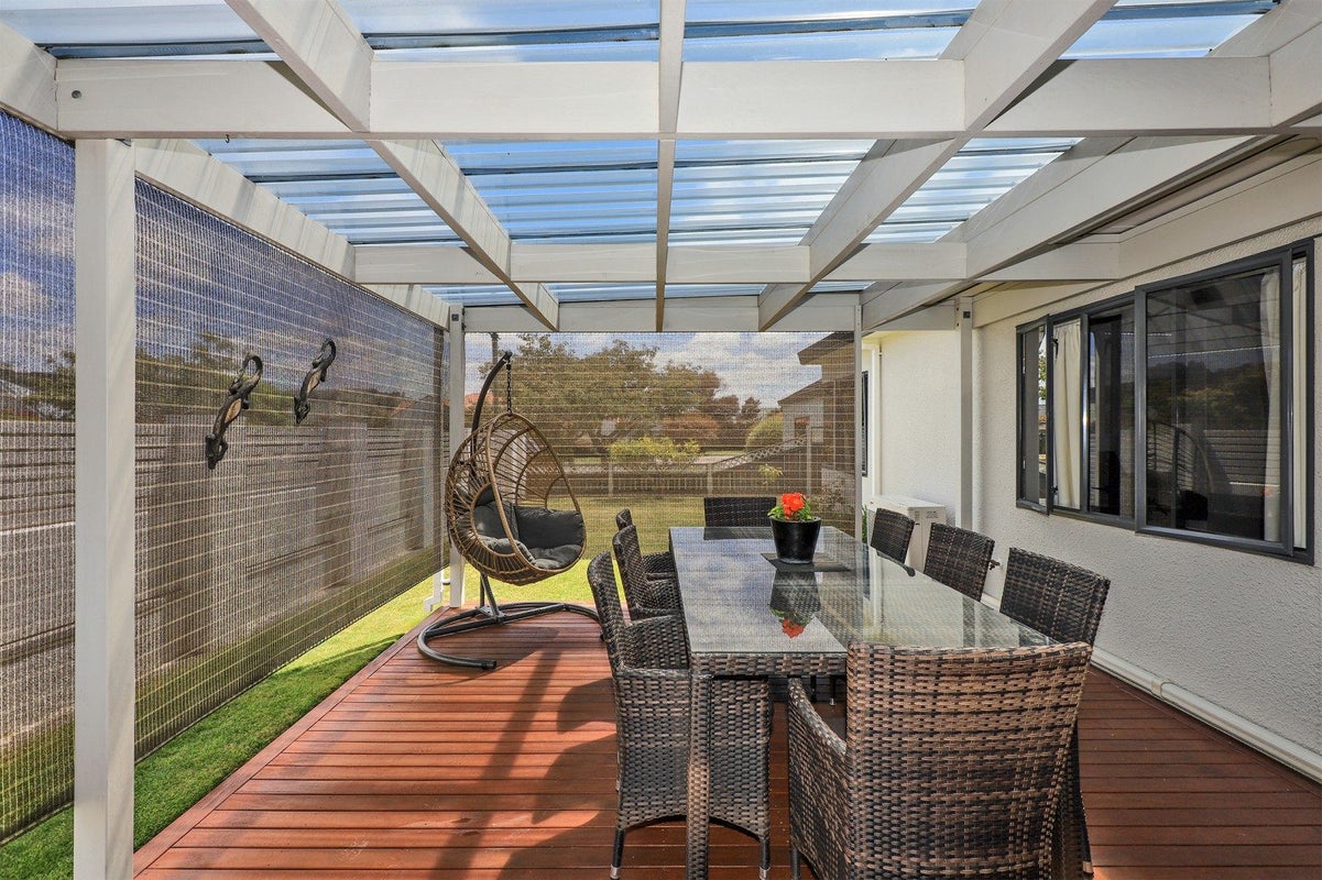 12 Knightsbridge Place, Taradale, Napier - Carousel 2