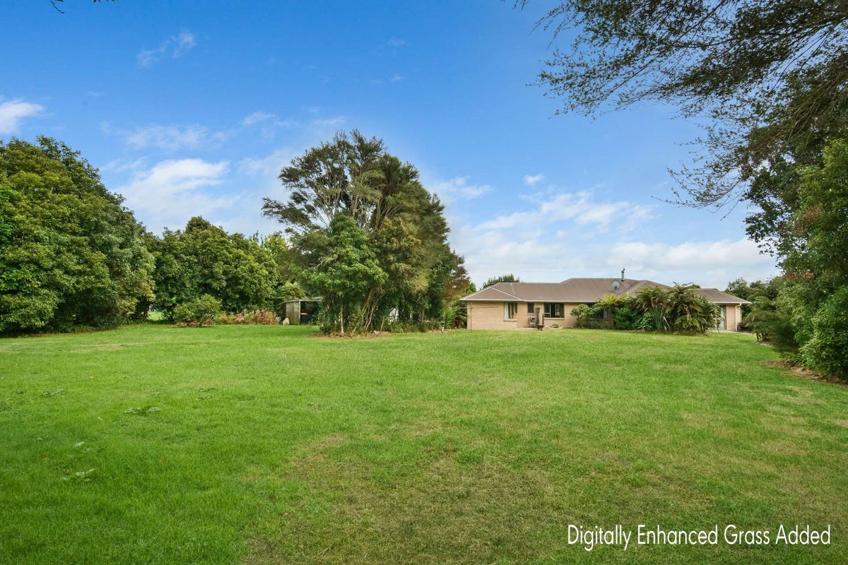 37 Kew Road, Westport, Westport - Carousel 19