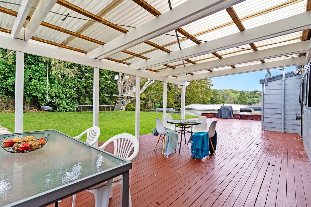13 Third View Avenue, Beachlands, Auckland - Carousel 2