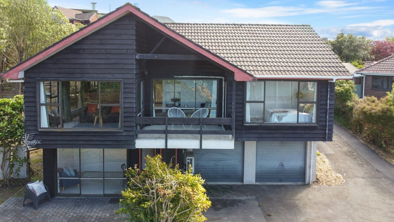37 Coolock Crescent, Waverley, Dunedin - Carousel 26