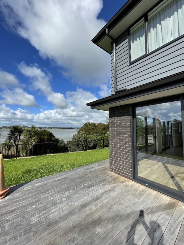 46 Sunningdale Street, Wattle Downs, Auckland - Carousel 23
