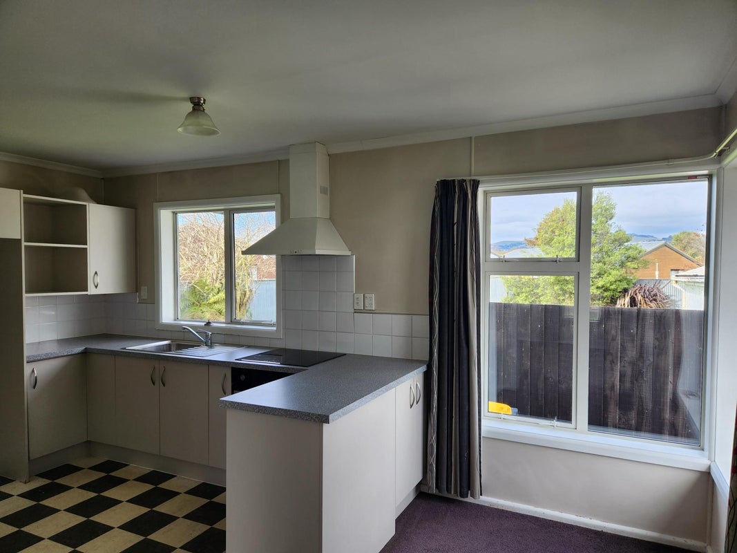 32 Bewdley Street, Spreydon, Christchurch - Carousel 2