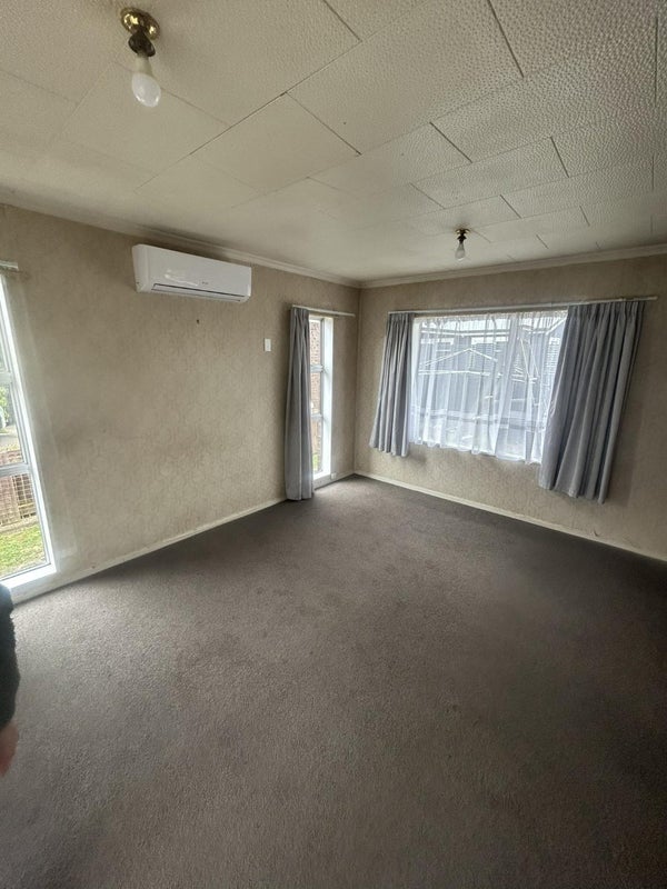 37C McPhee Street, Dannevirke, Dannevirke - Carousel 2