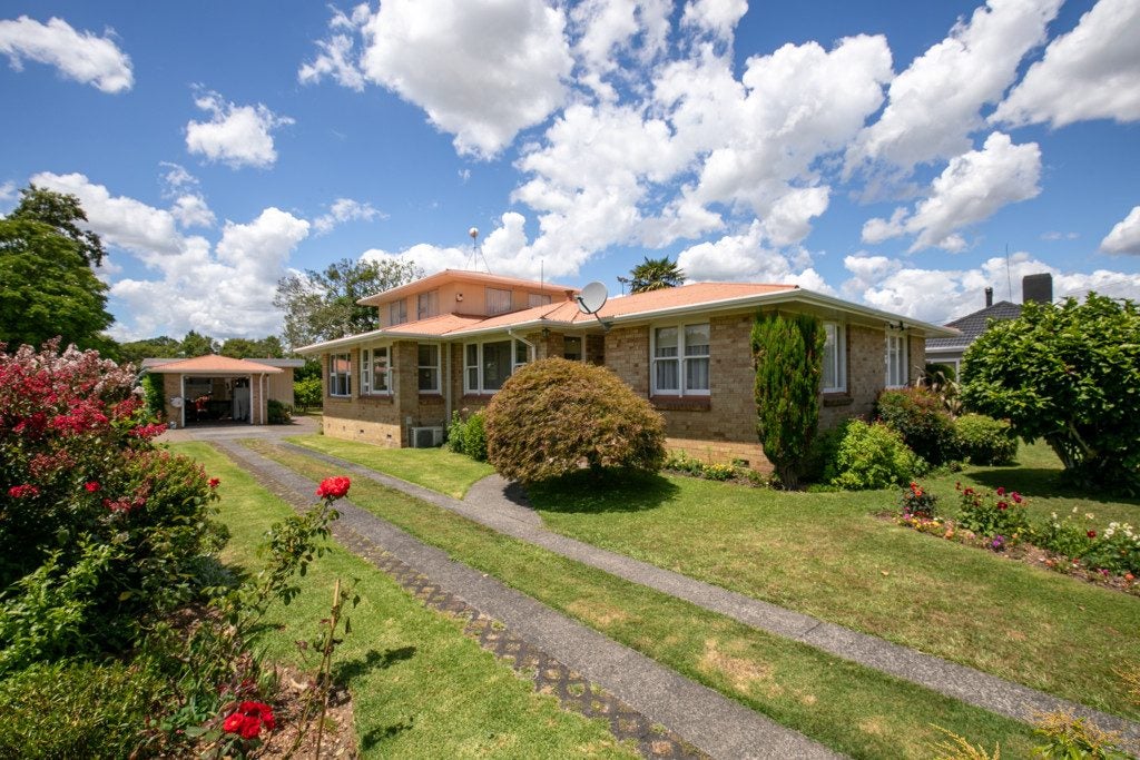 12 Ohinewai Road, OHINEWAI, HUNTLY - Carousel 1