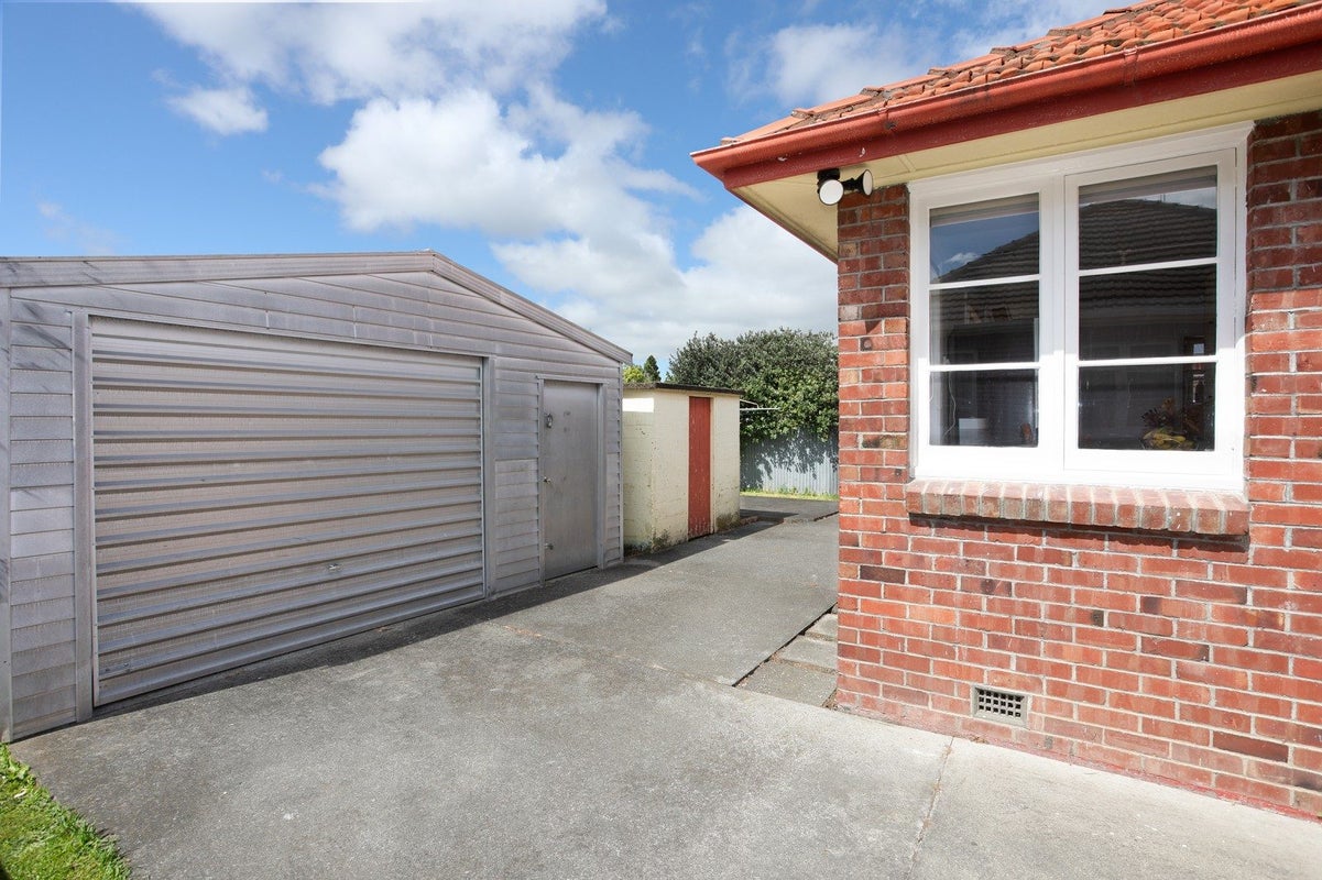 86 Rangiora Avenue, Roslyn, Palmerston North - Carousel 2