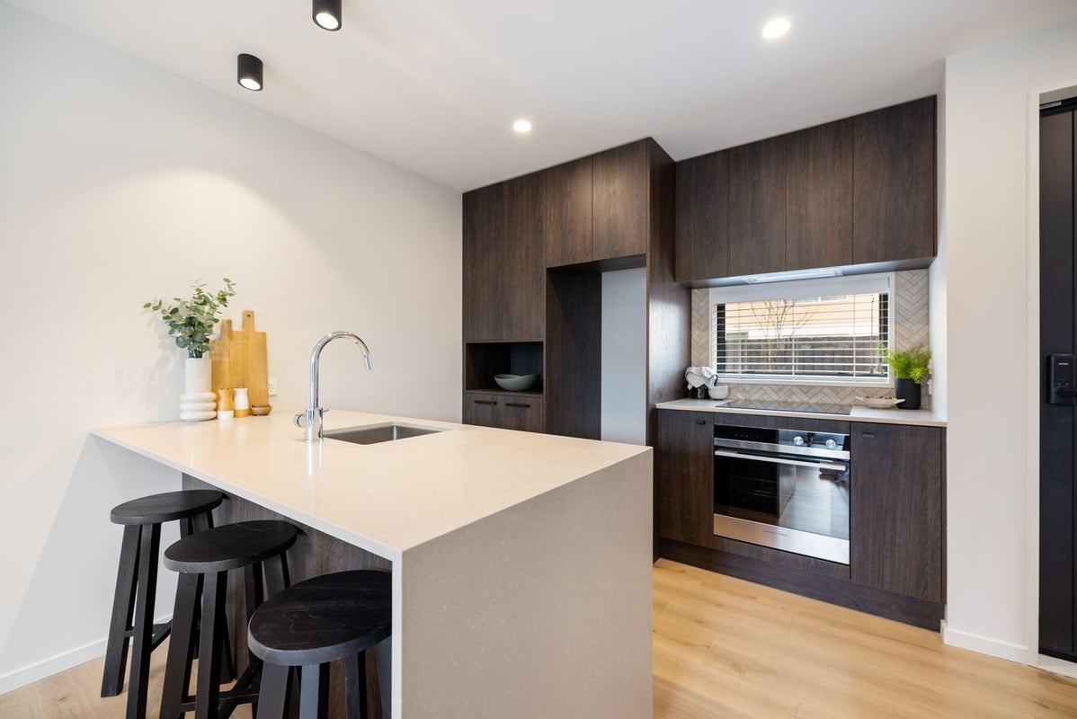 4/89 Champion Street, Edgeware, Christchurch - Carousel 2