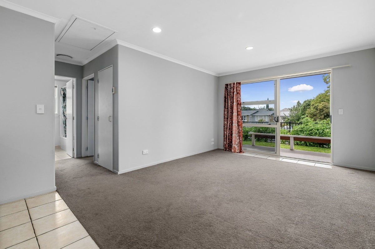 29A Argyll Road, Greerton, Tauranga - Carousel 2