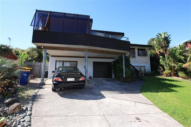 68 Hadfield Street, Beach Haven, Auckland - Carousel 16