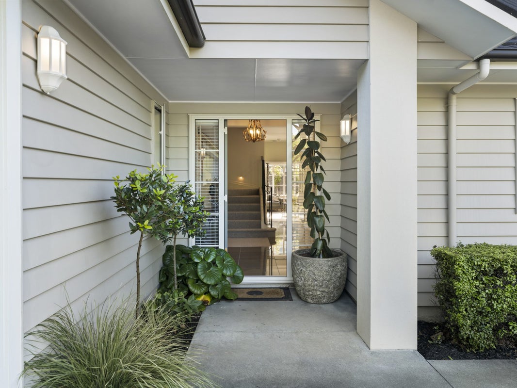 15 Hinau Road, Karaka, Papakura - Carousel 2