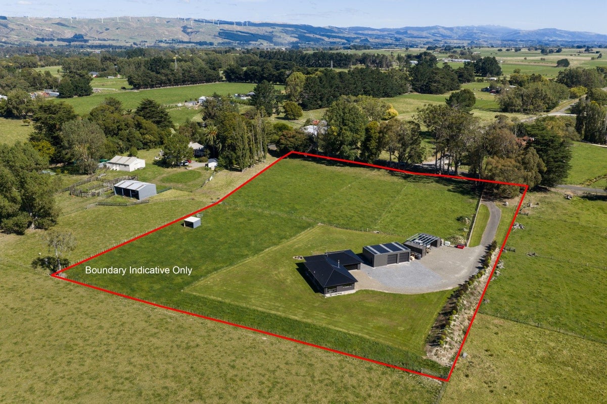 1373 Colyton Road, Ashhurst, Ashhurst - Carousel 1