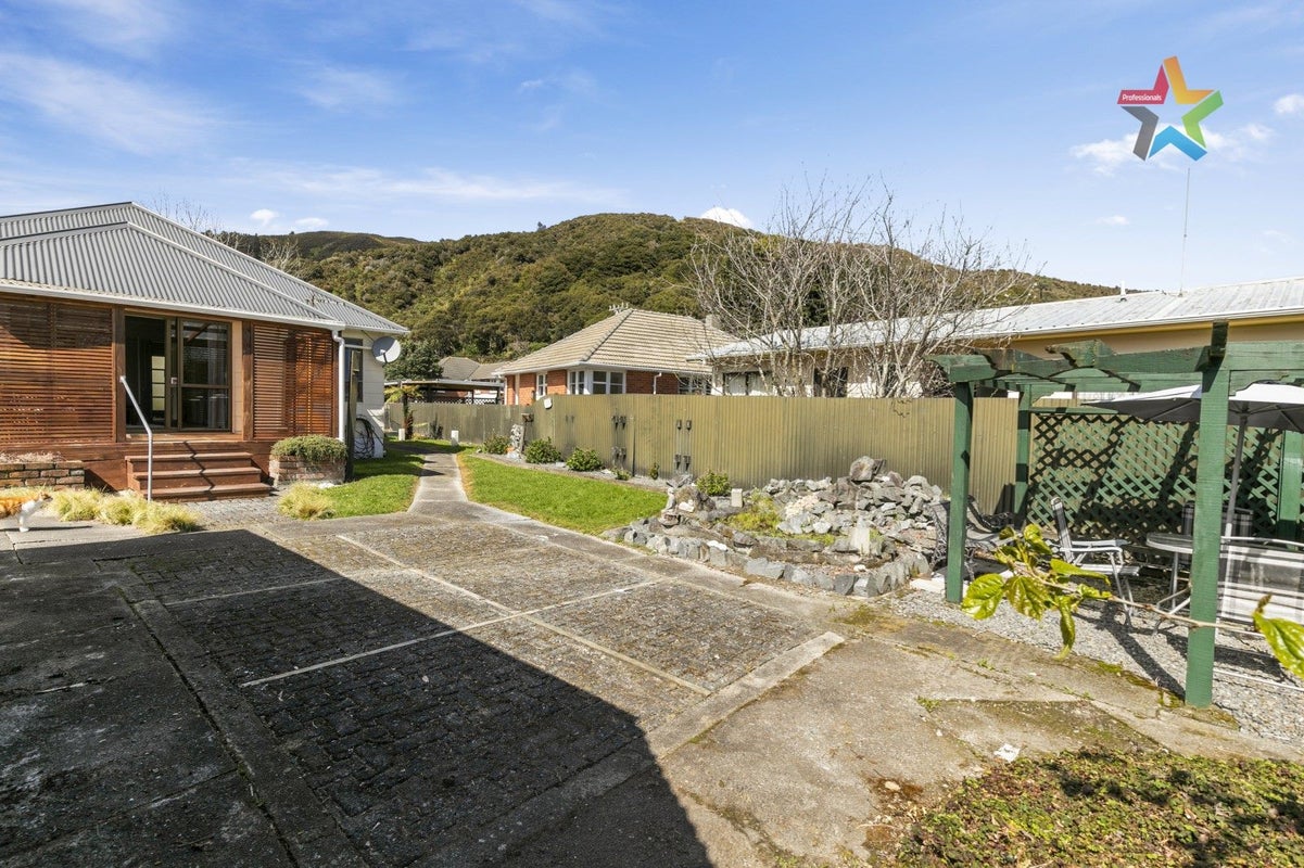 195 Waddington Drive, Naenae, Lower Hutt - Carousel 15