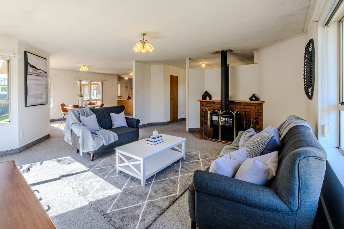 31 Auckland Road, Greenmeadows, Napier - Carousel 2