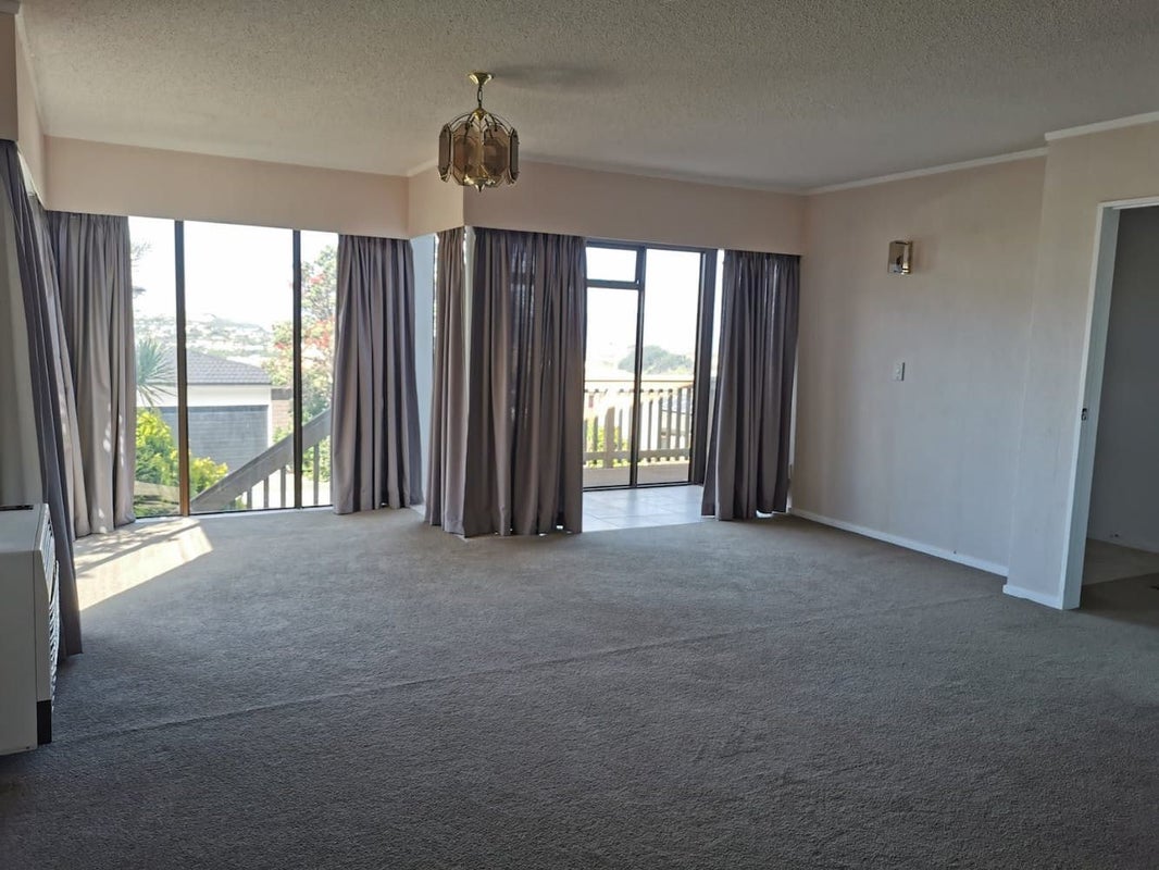 29 Nalanda Crescent, Broadmeadows, Wellington - Carousel 2
