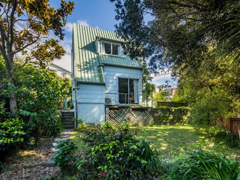 1/70 Hataitai Road, Hataitai, Wellington - Carousel 1