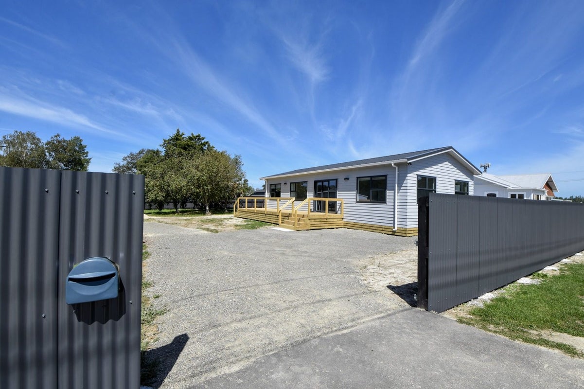 133B Lincoln Road, Carterton, Carterton - Carousel 14