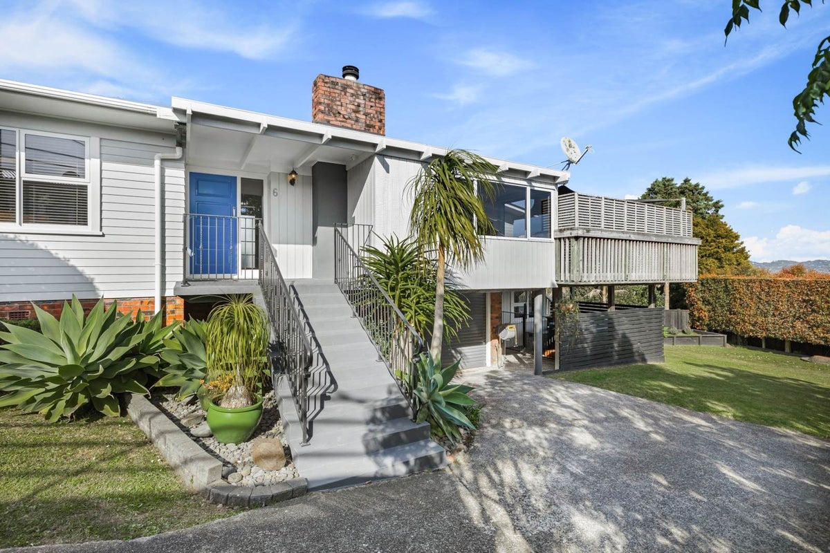 6 Jenner Place, Avondale, Auckland - Carousel 1
