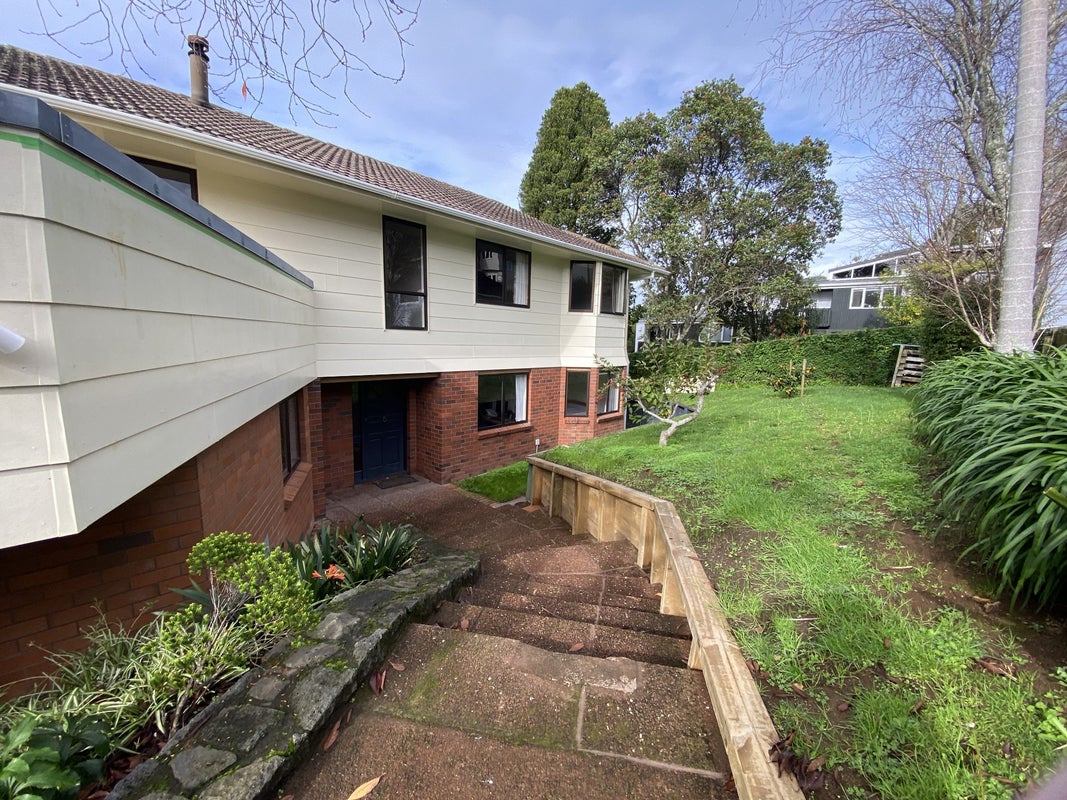 63A Ngatiawa Street, One Tree Hill, Auckland - Carousel 23