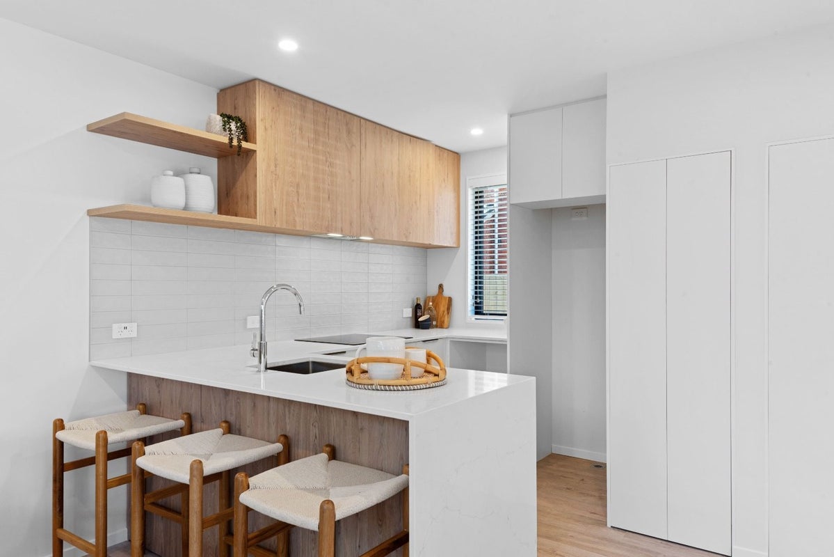 73D Cornwall Street, St Albans, Christchurch - Carousel 2