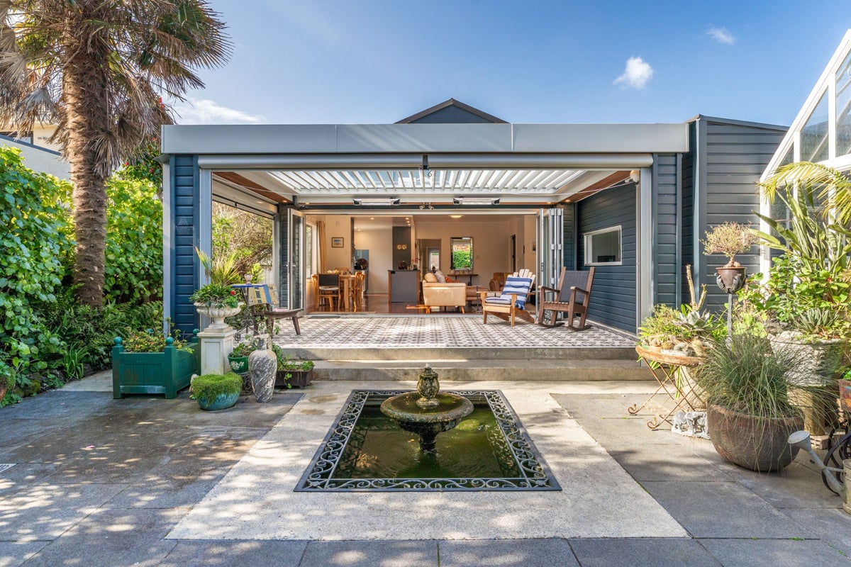 1/3 Morrow Avenue, Bucklands Beach, Auckland - Carousel 1