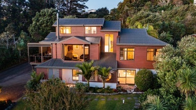 118 Memorial Drive, Parahaki, Whangarei - Carousel 1