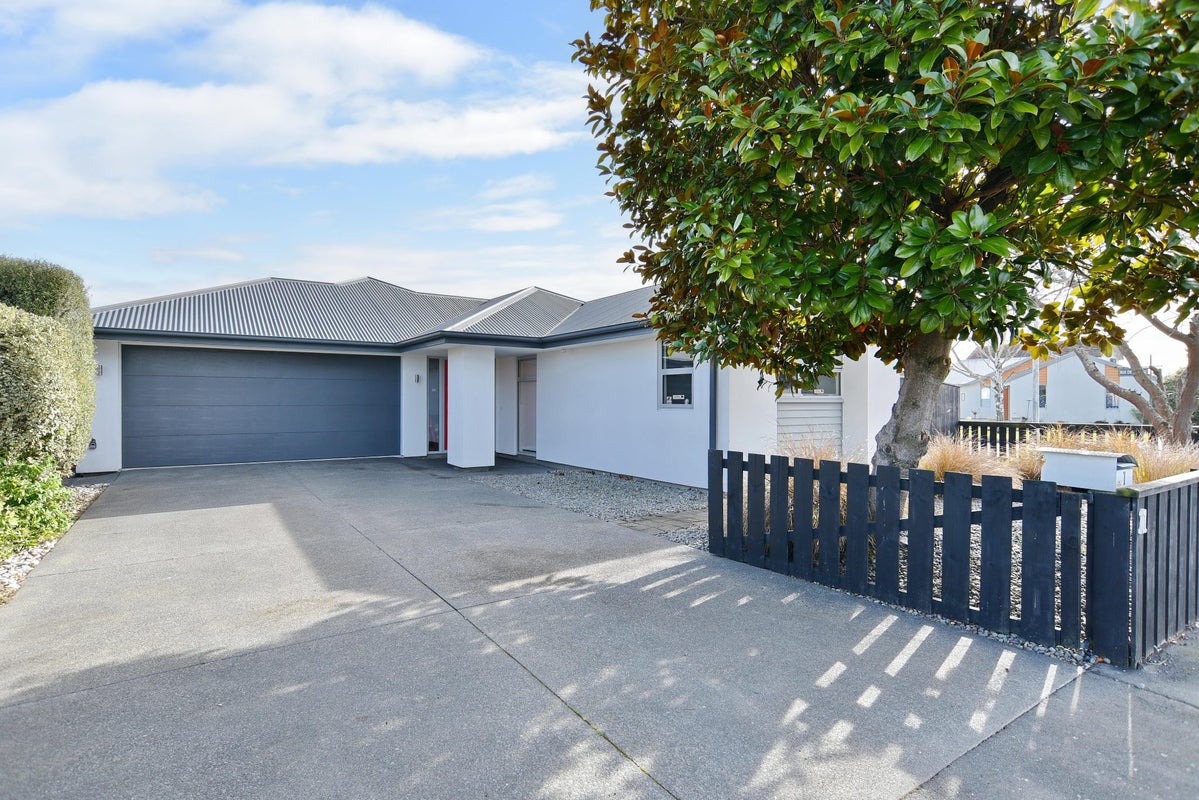 1 Rue de la Mare, Parklands, Christchurch - Carousel 17