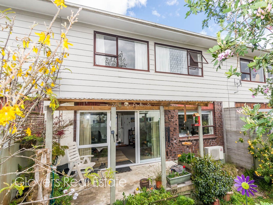 3/8 Mayville Avenue, New Lynn, Auckland - Carousel 1