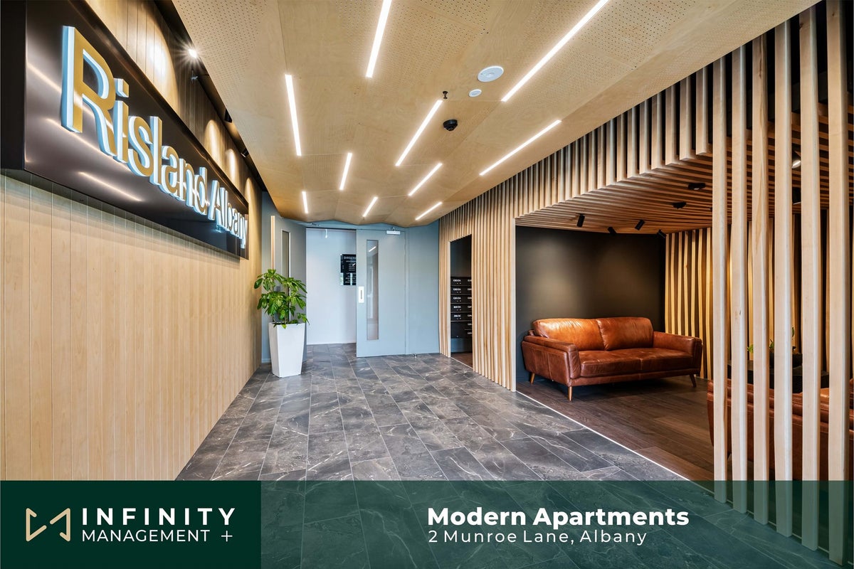202/2C Munroe Lane, Albany, Auckland - Carousel 1