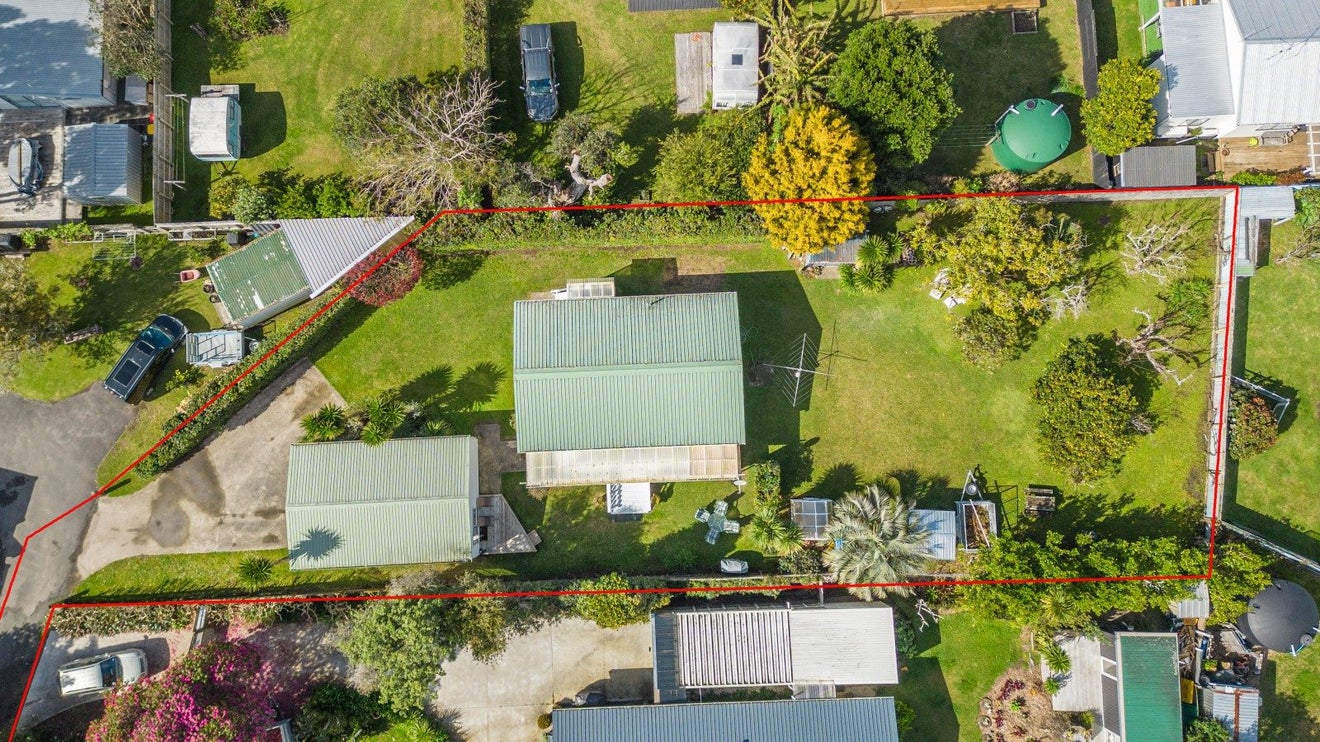 11 Marlin Place, Whiritoa, Waihi - Carousel 28