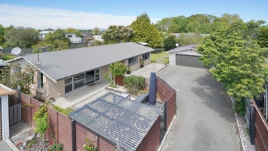 11A Lagan Street, Belfast, Christchurch - Carousel 1