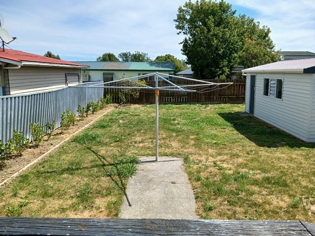 16 Karamea Crescent, Kelvin Grove, Palmerston North - Carousel 15