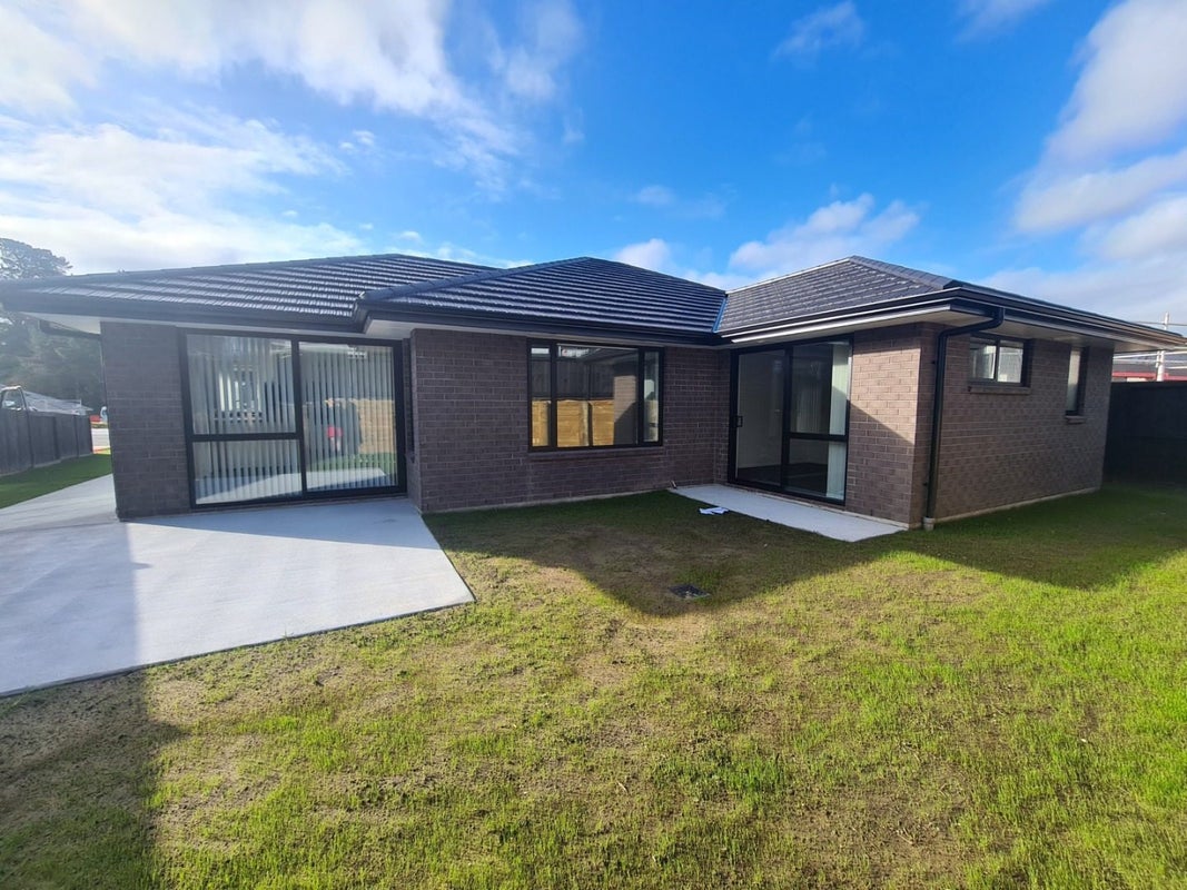 126 Adler Drive, Ohauiti, Tauranga - Carousel 2