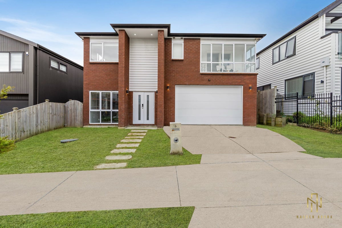 6 Matahae DR, Flat Bush, Auckland - Carousel 1