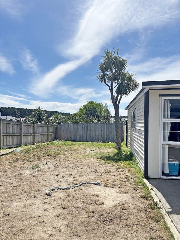 35 Thomas Place, Foxton Beach, Foxton - Carousel 10