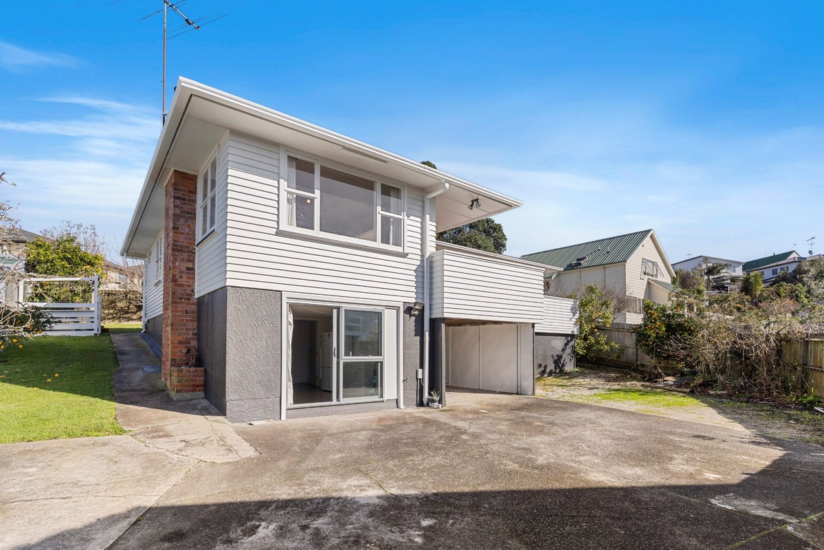 1/59 Nelson Street, Howick, Auckland - Carousel 1