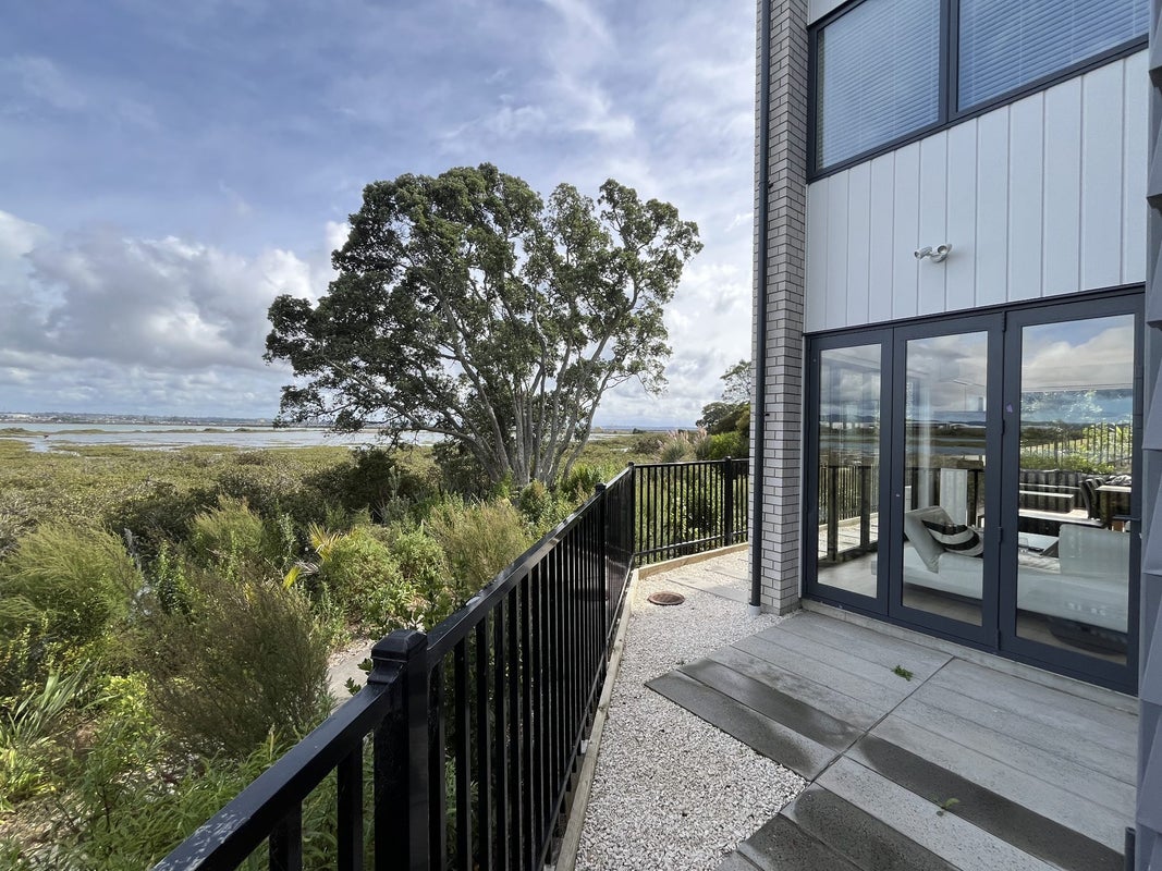 114 Alford Street, Waterview, Auckland - Carousel 23